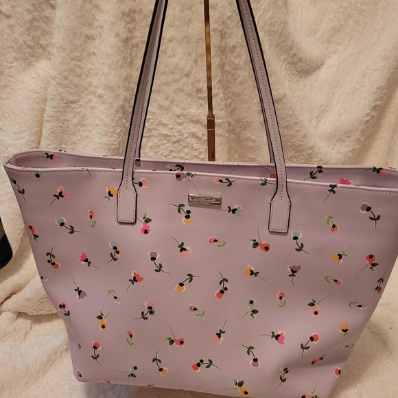 Kate Spade purse and wristlet - Picture 7 of 14